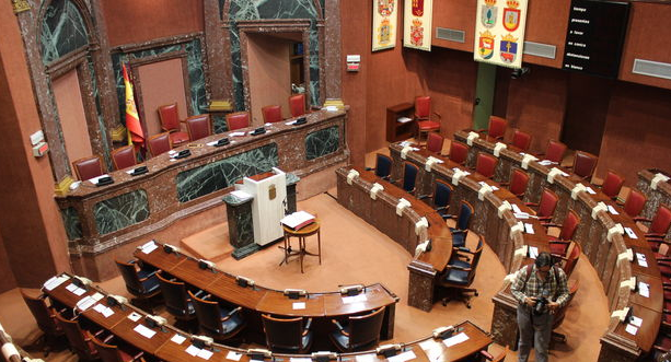 La Asamblea Regional trata de impulsar una declaración institucional en defensa de los derechos de los menores inmigrantes no acompañados La Asamblea Regional trata de impulsar una declaración institucional en defensa de los derechos de los menores inmigrantes no acompañados