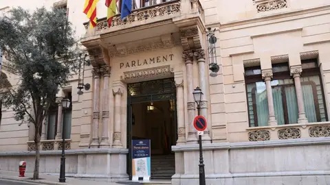 Parlament Parlament