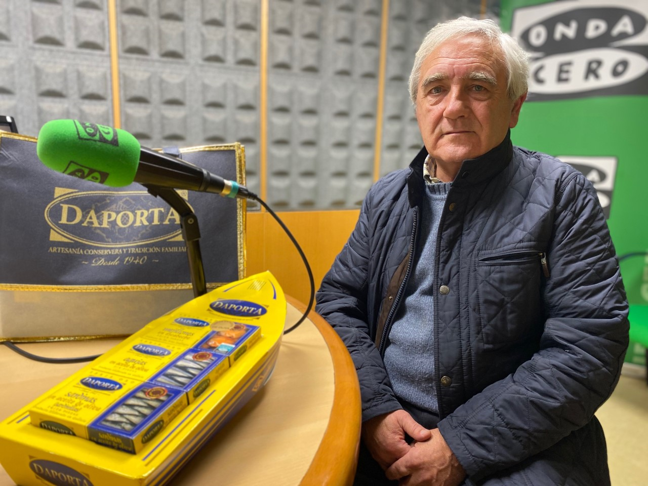 Más de Uno Pontevedra (17-12-2019) Nos ha visitado Alejandro Daporta, gerente de Conservas Daporta. Más de Uno Pontevedra (17-12-2019) Nos ha visitado Alejandro Daporta, gerente de Conservas Daporta.