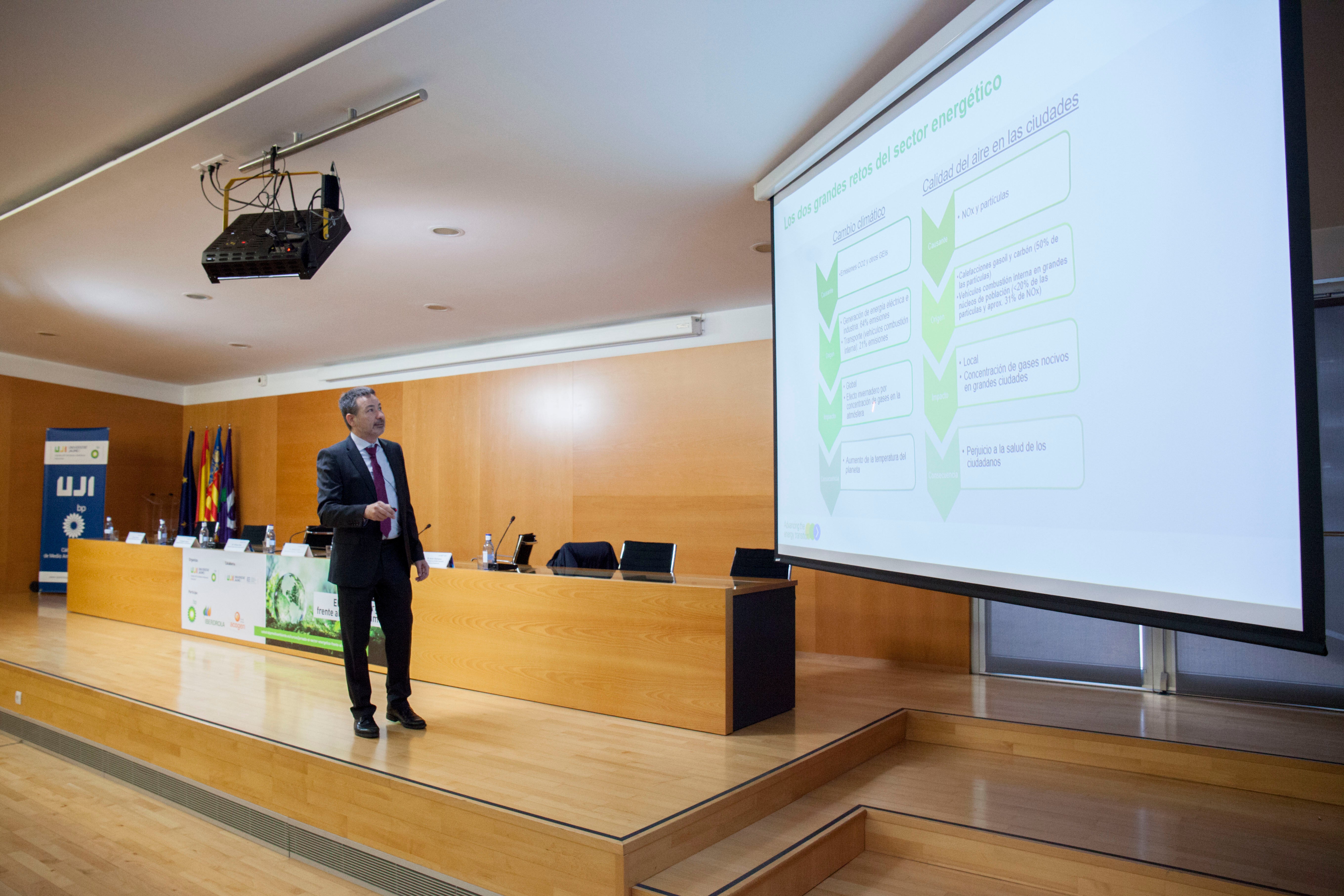 El sector energético avanza hacia la descarbonización El sector energético avanza hacia la descarbonización
