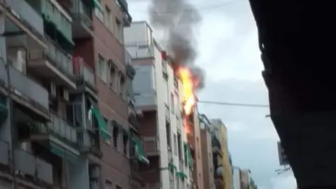 Incendio en calle Marqués don Gonzalo dos heridos