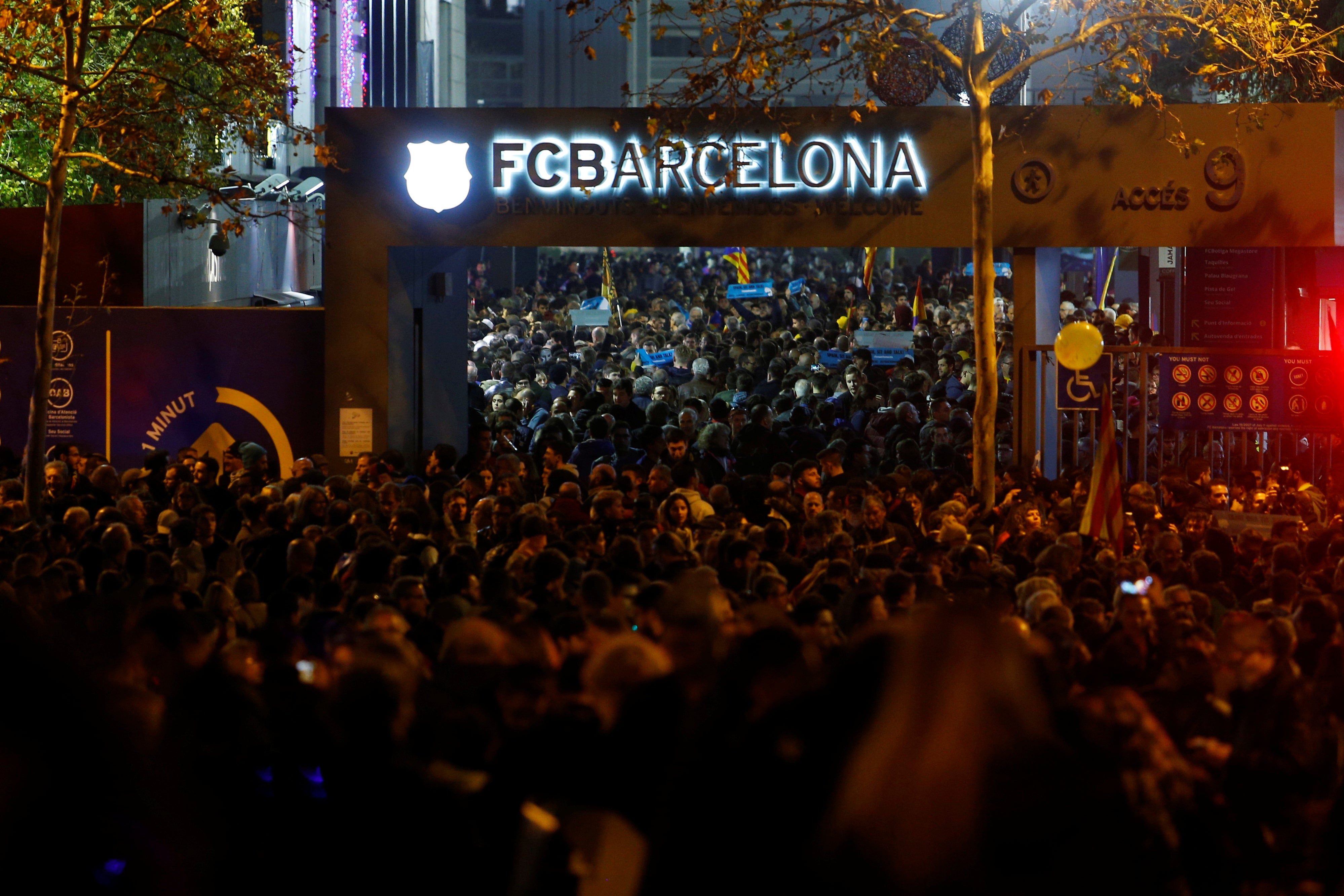 Toni Castejón, portavoz de los Mossos: "La seguridad en el Camp Nou recae sobre todo en la seguridad privada del Barça" Toni Castejón, portavoz de los Mossos: "La seguridad en el Camp Nou recae sobre todo en la seguridad privada del Barça"