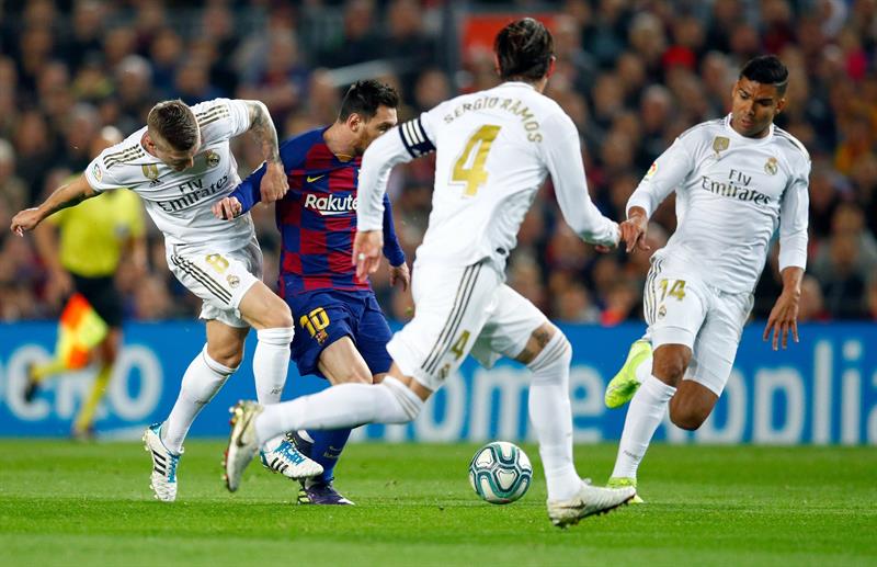 El Clásico del Santiago Bernabéu se disputará el 1 de marzo a las 21:00 horas El Clásico del Santiago Bernabéu se disputará el 1 de marzo a las 21:00 horas