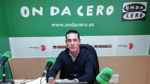Santiago del Pozo, delegado en Elche de la SELAE. Santiago del Pozo, delegado en Elche de la SELAE.
