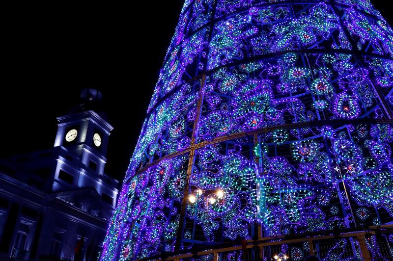 Así será el dispositivo de seguridad en la Puerta del Sol para las campanadas Así será el dispositivo de seguridad en la Puerta del Sol para las campanadas