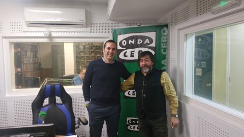 German Rodriguez Saa nos estudios de Onda cero Ourense