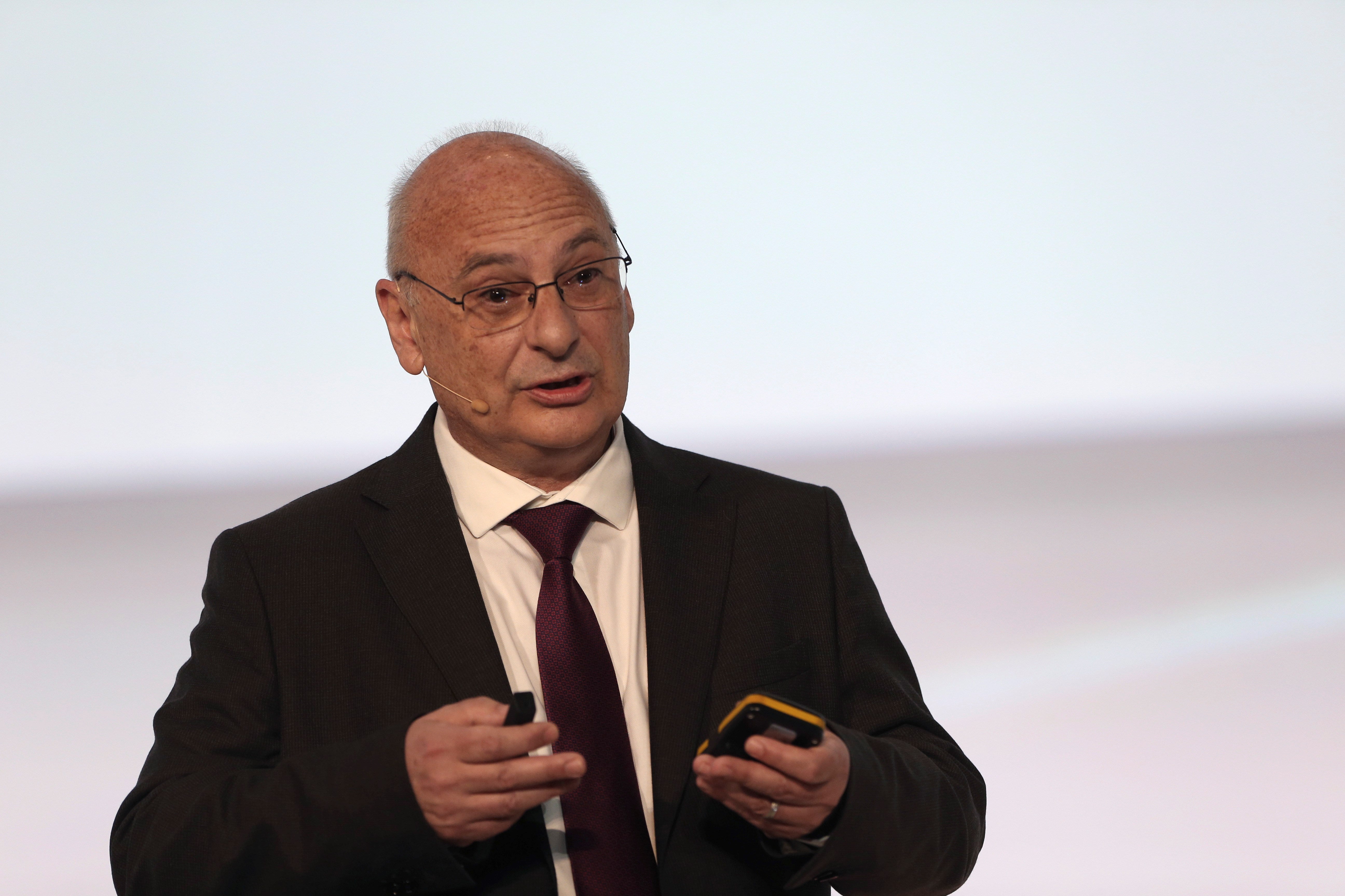 El Nobel de Química se olvida del profesor de la Universidad de Alicante Francis Mojica El Nobel de Química se olvida del profesor de la Universidad de Alicante Francis Mojica