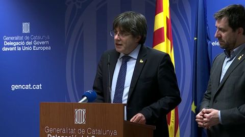 Puigdemont, sobre Junqueras: "Espa&ntilde;a tiene secuestrado a un eurodiputado, pido su libertad inmediata" 