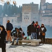 Imagen de archivo de turistas en Granada