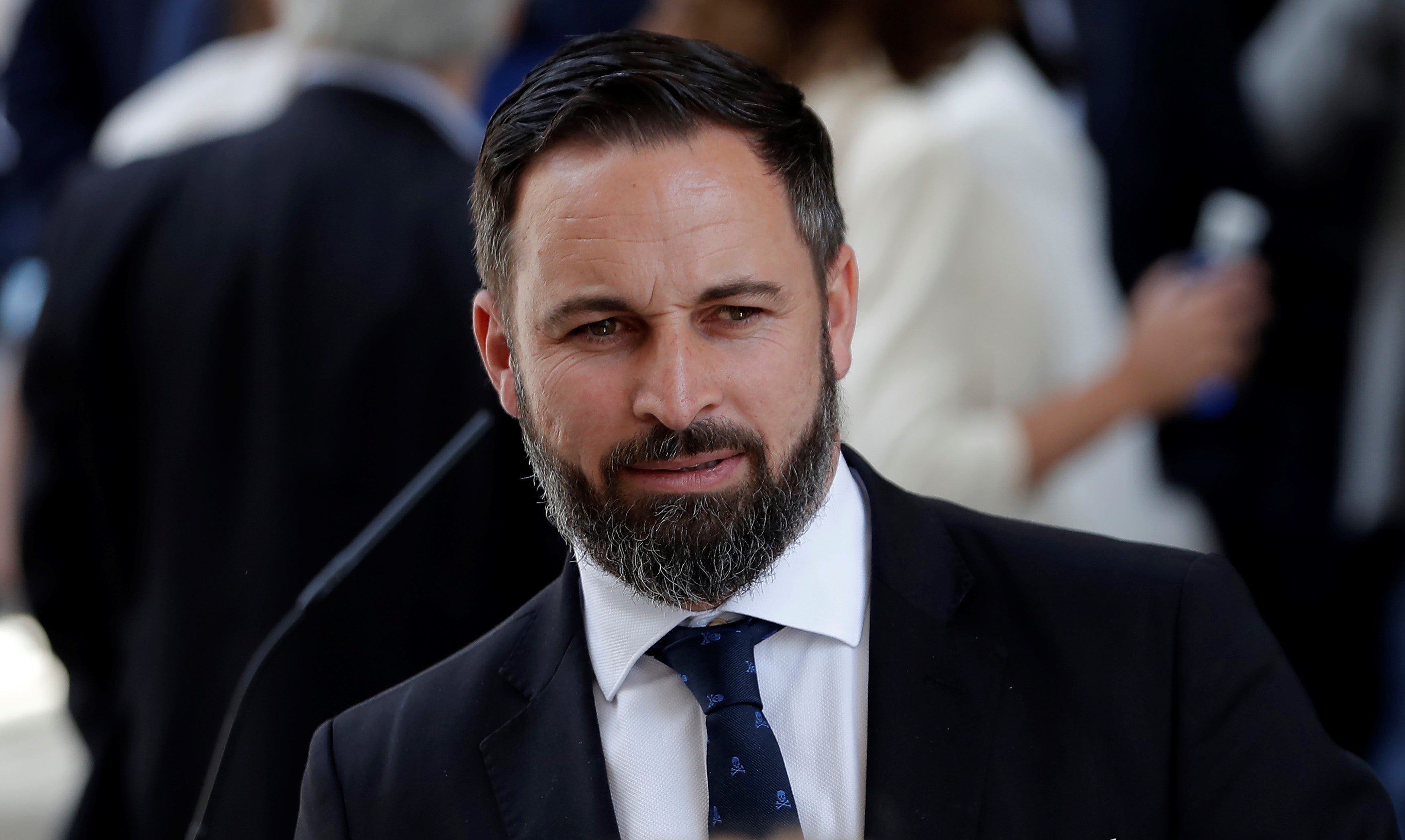 Abascal sostiene que una consulta solo en Cataluña es un golpe de Estado Abascal sostiene que una consulta solo en Cataluña es un golpe de Estado