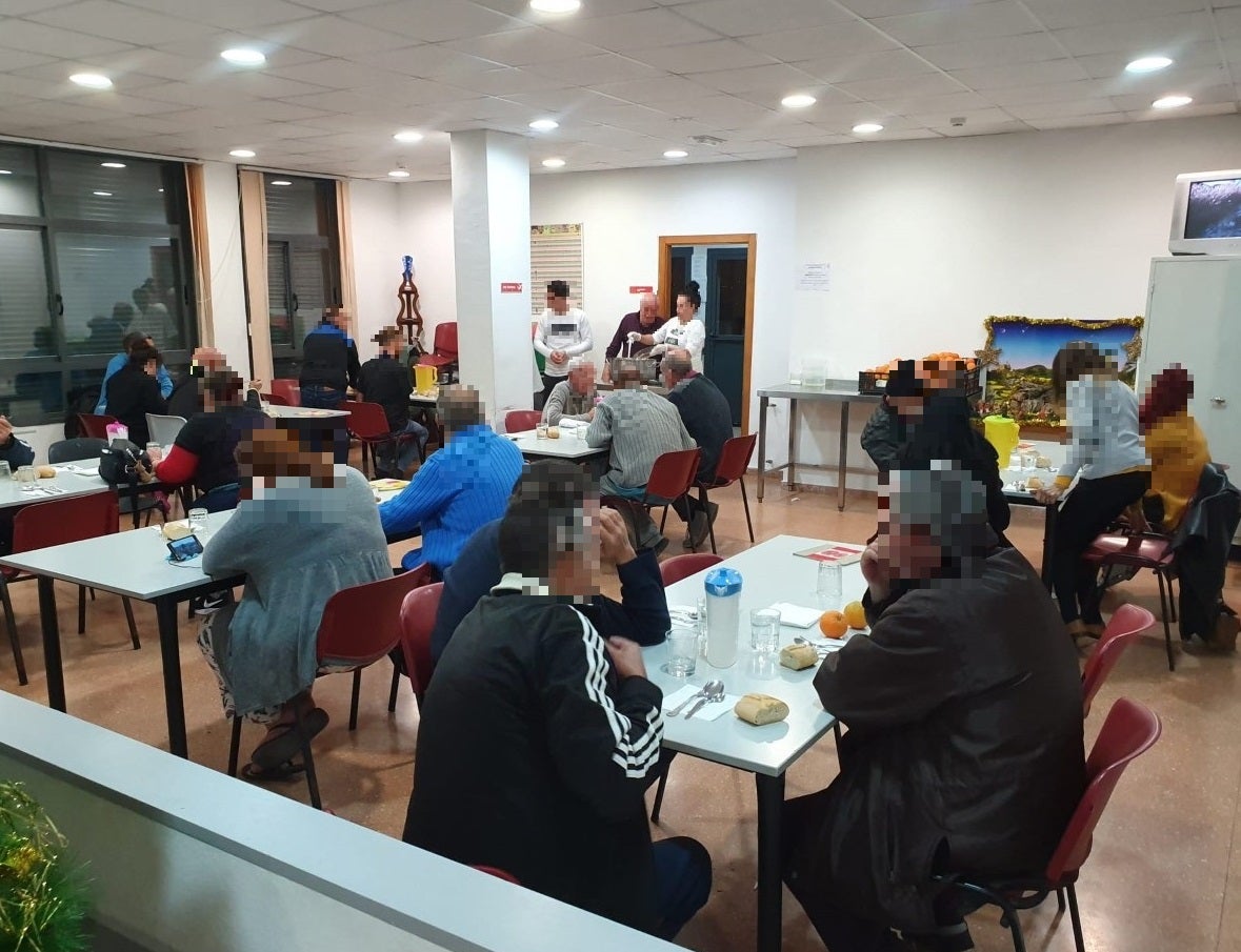 El 70% de las personas que viven en la calle en Elche padecen algún tipo de enfermedad mental El 70% de las personas que viven en la calle en Elche padecen algún tipo de enfermedad mental