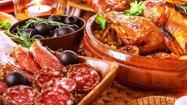 Cuatro menús de Navidad fáciles y baratos, según una jefa de cocina: solo 10 euros por persona Cuatro menús de Navidad fáciles y baratos, según una jefa de cocina: solo 10 euros por persona