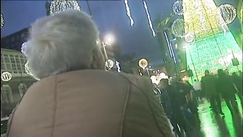 Solidaridad con los mayores de Vigo: 50 taxistas les llevan a ver las luces