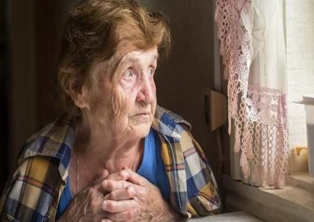 Durant la pandèmia, un de cada dos espanyols es sent més sol que mai en la seva vida. Durant la pandèmia, un de cada dos espanyols es sent més sol que mai en la seva vida.