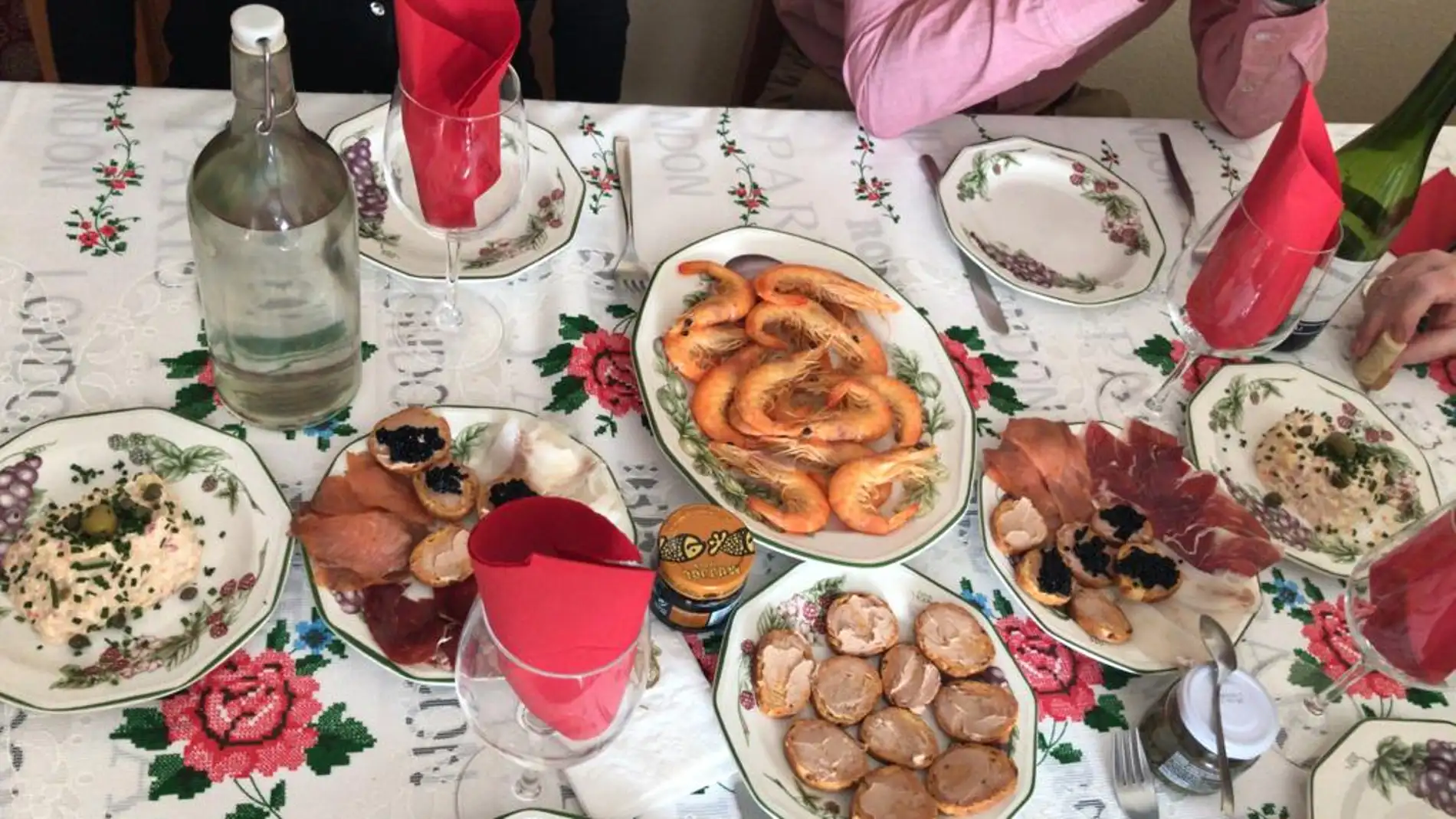 Cena de Nochebuena de una familia