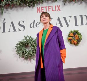 La actriz Victoria Abril, en el photocall de presentación de la serie 'Días de Navidad' La actriz Victoria Abril, en el photocall de presentación de la serie 'Días de Navidad'