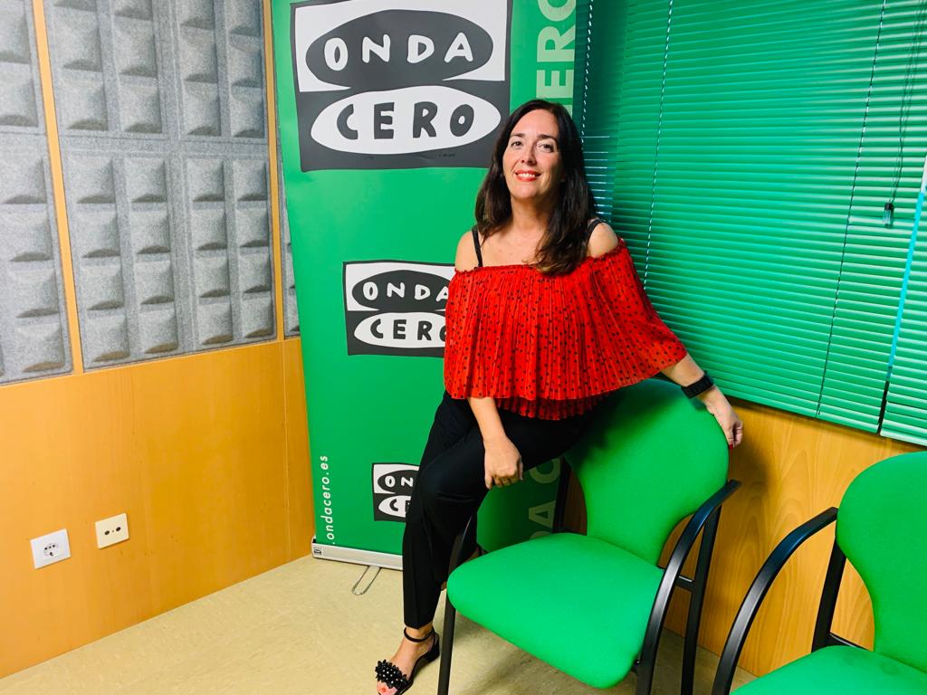 Volvemos al pueblo con lecturas en la maleta y Txani Rodríguez como invitada Volvemos al pueblo con lecturas en la maleta y Txani Rodríguez como invitada