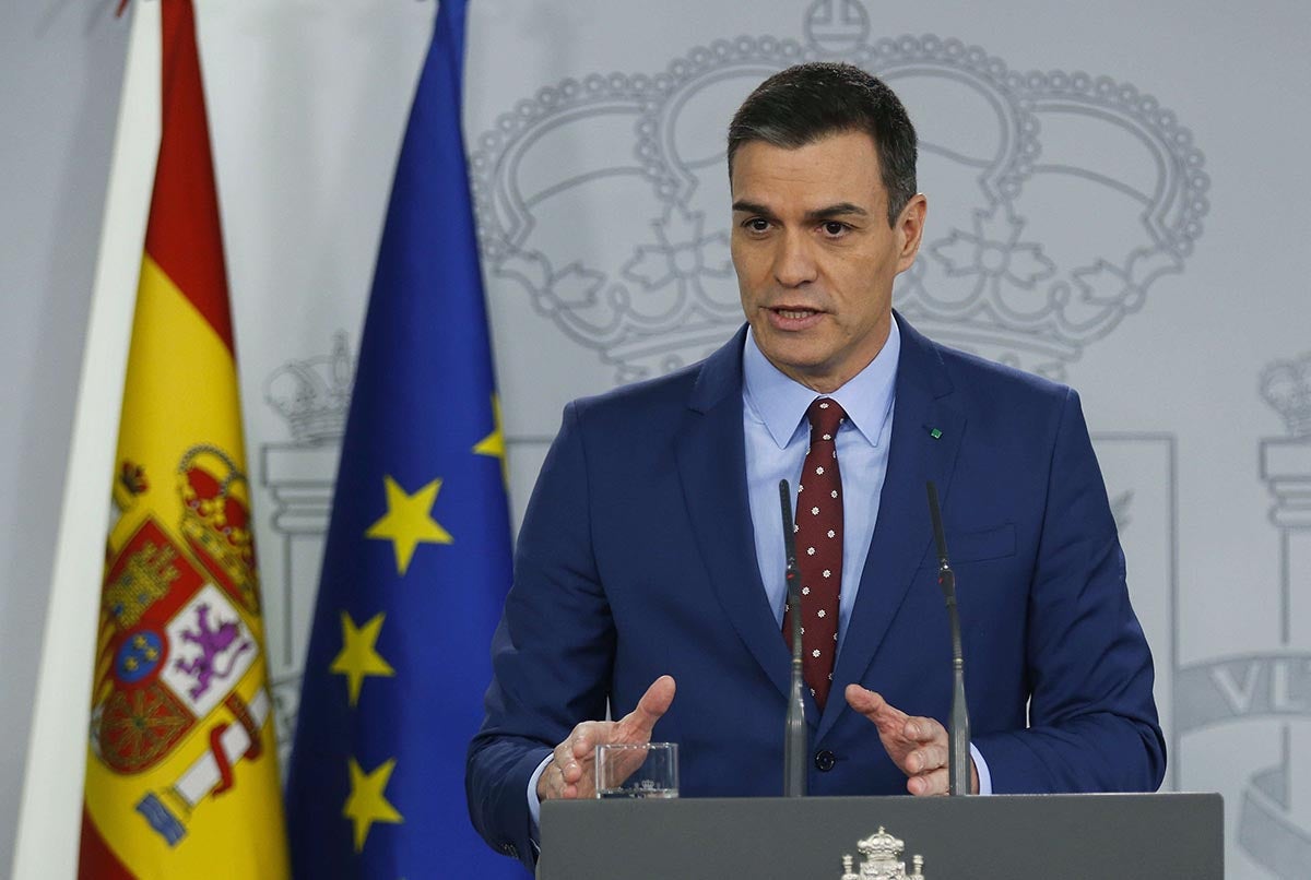 El Noticiero progresista: Colocan un monumento de 150 metros del excelentísimo presidente El Noticiero progresista: Colocan un monumento de 150 metros del excelentísimo presidente