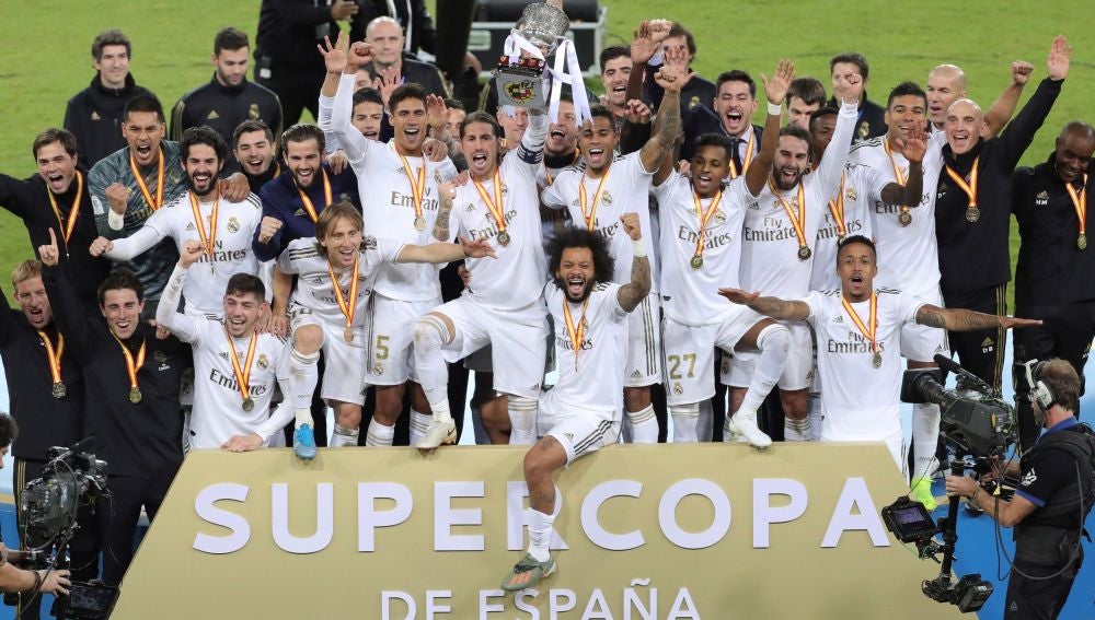 El Real Madrid gana la supercopa de España