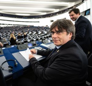 Carles Puigdemont en el Parlamento Europeo Carles Puigdemont en el Parlamento Europeo