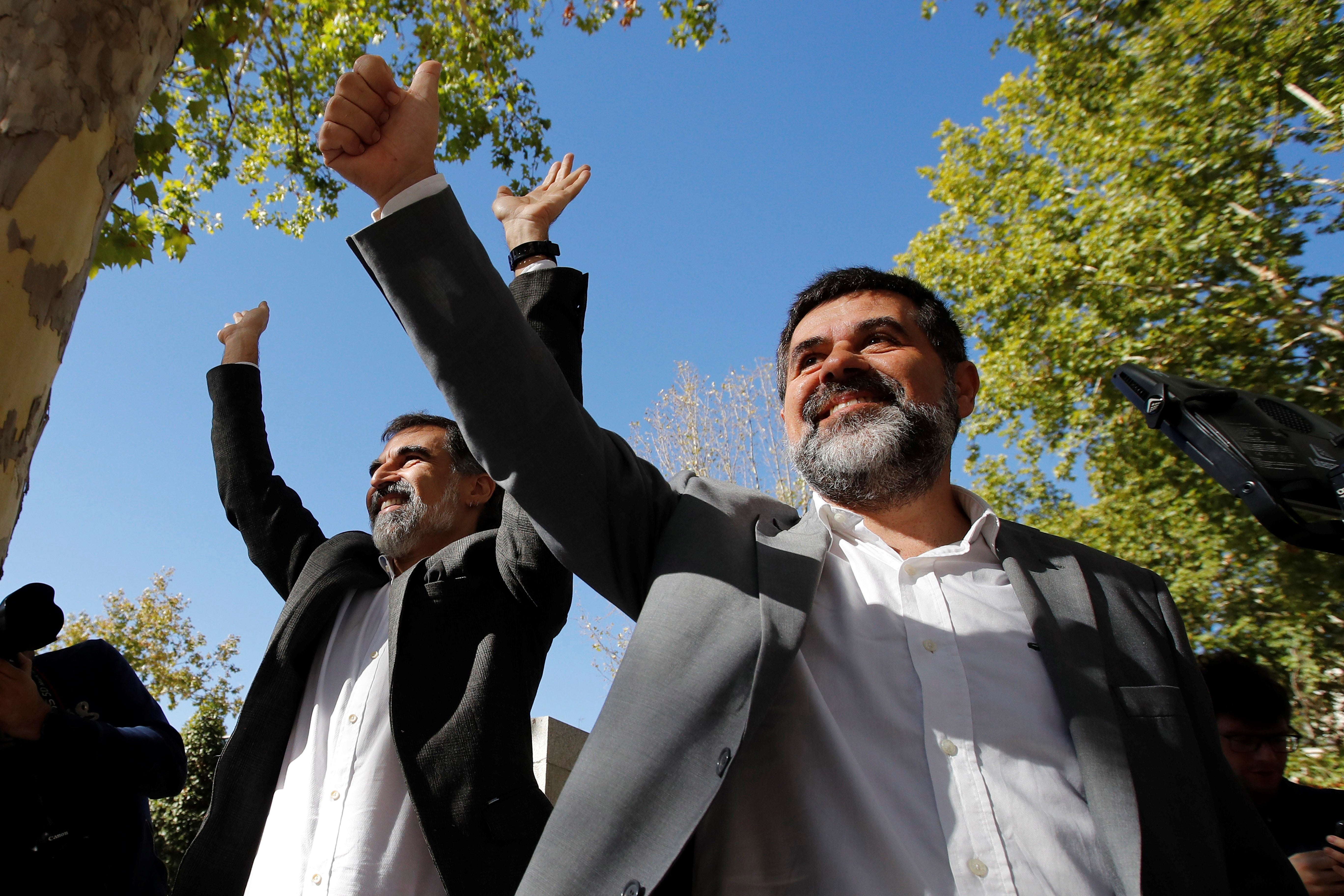Jordi Sànchez y Jordi Cuixart piden su primer permiso para salir de prisión Jordi Sànchez y Jordi Cuixart piden su primer permiso para salir de prisión