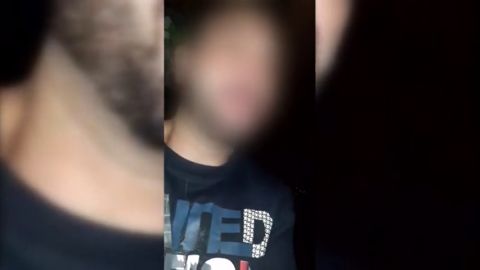 El joven que se qued&oacute; atrapado en un bar borracho