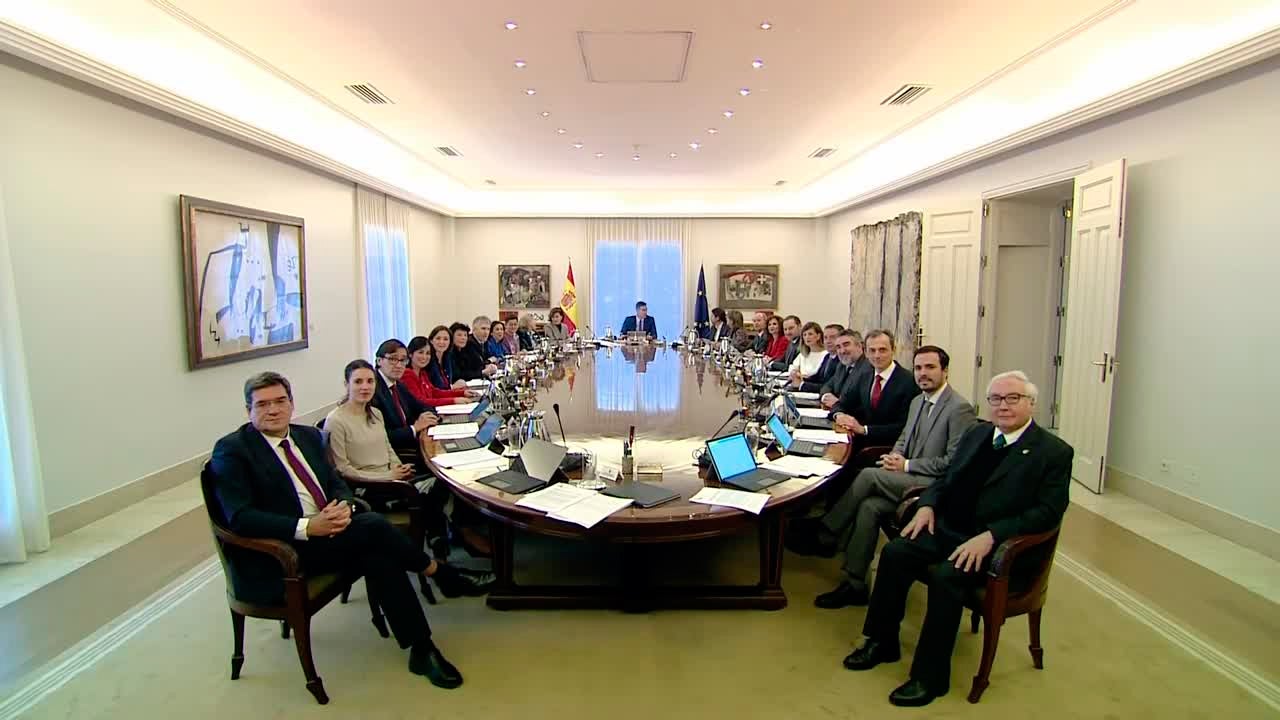 El programa que pudo haber sido | Nos infiltramos en el Consejo de Ministros El programa que pudo haber sido | Nos infiltramos en el Consejo de Ministros