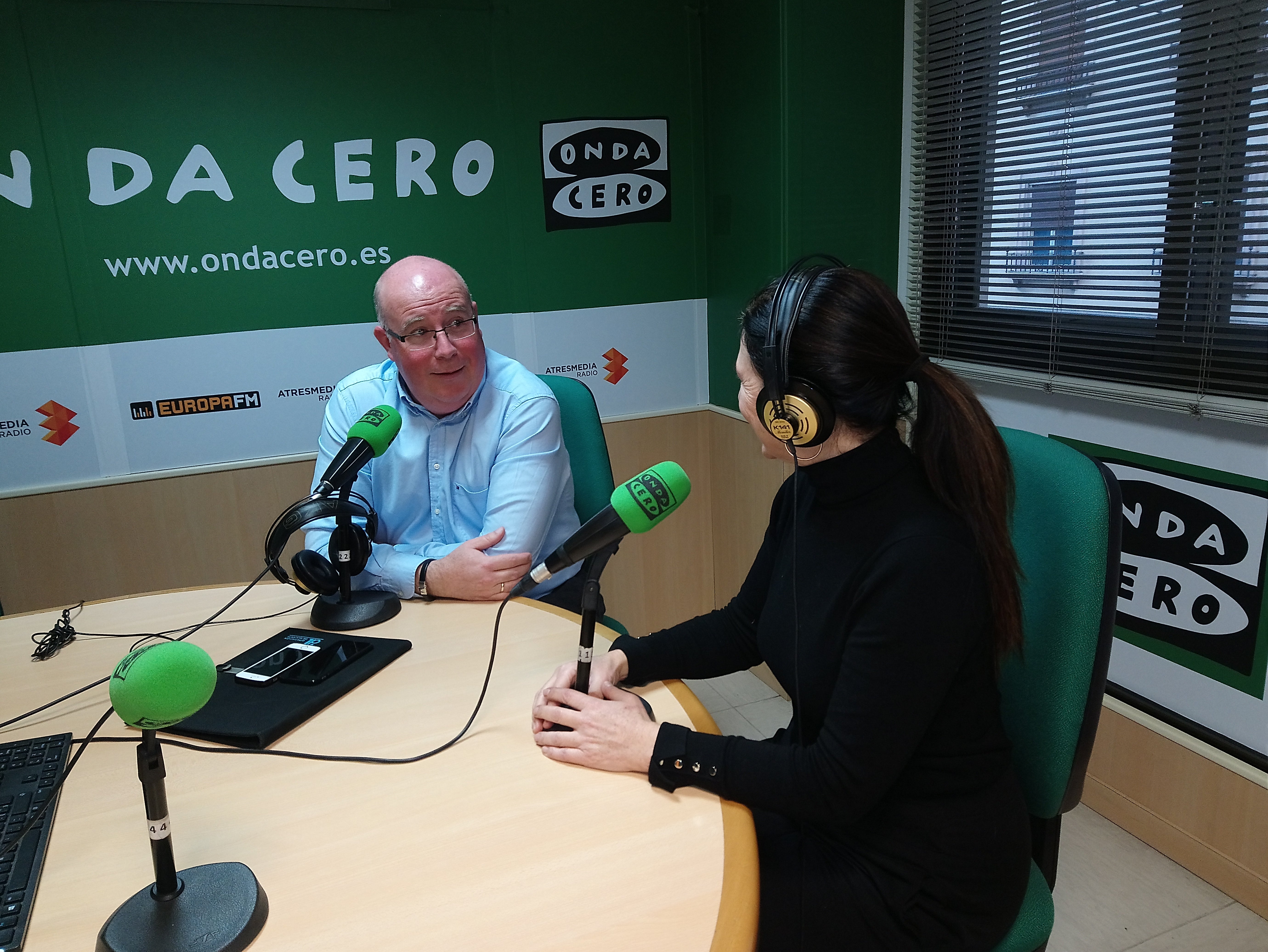 "Los padres deben tener derecho a elegir la lengua en la que quieren que estudien sus hijos" "Los padres deben tener derecho a elegir la lengua en la que quieren que estudien sus hijos"