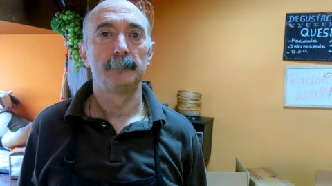 Tato Abad&iacute;a. 