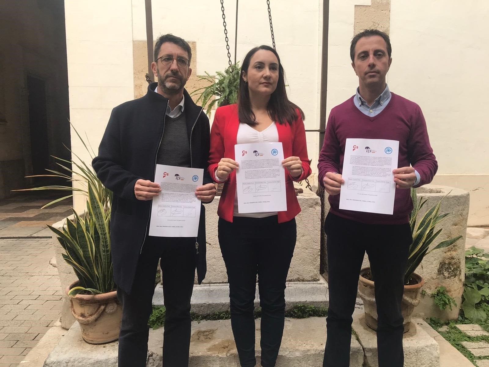 PP, Cs y El PI piden una Comisión de Investigación en el IMAS ante los presuntos casos de prostitución PP, Cs y El PI piden una Comisión de Investigación en el IMAS ante los presuntos casos de prostitución