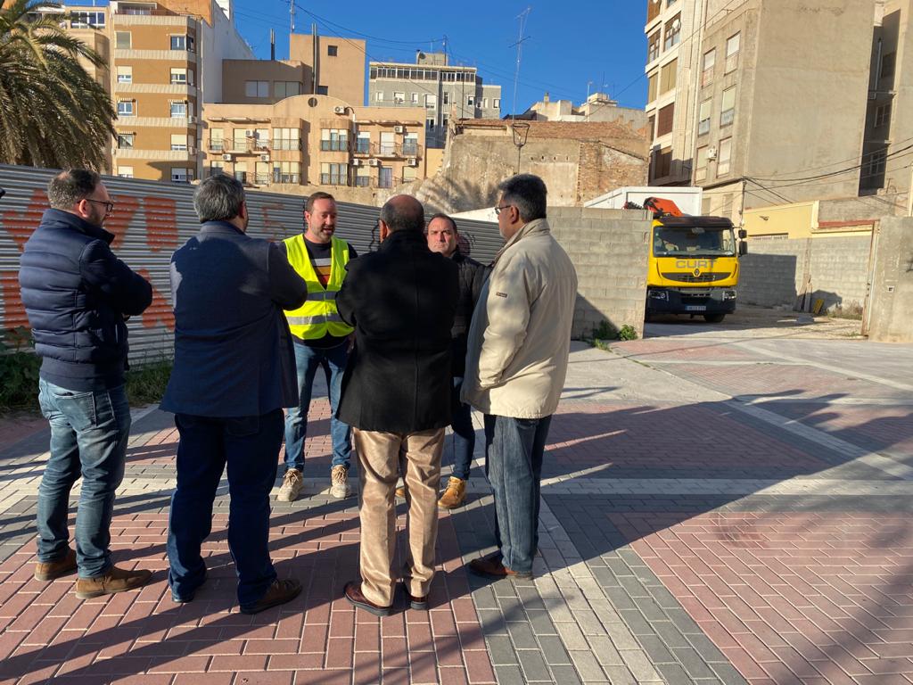Arrancan los trabajos previos del inicio de las obras del futuro Teatro Chapí de Crevillent Arrancan los trabajos previos del inicio de las obras del futuro Teatro Chapí de Crevillent