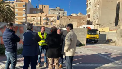 Parcela en la que se va a construir el Teatro Chapí de Crevillent. Parcela en la que se va a construir el Teatro Chapí de Crevillent.