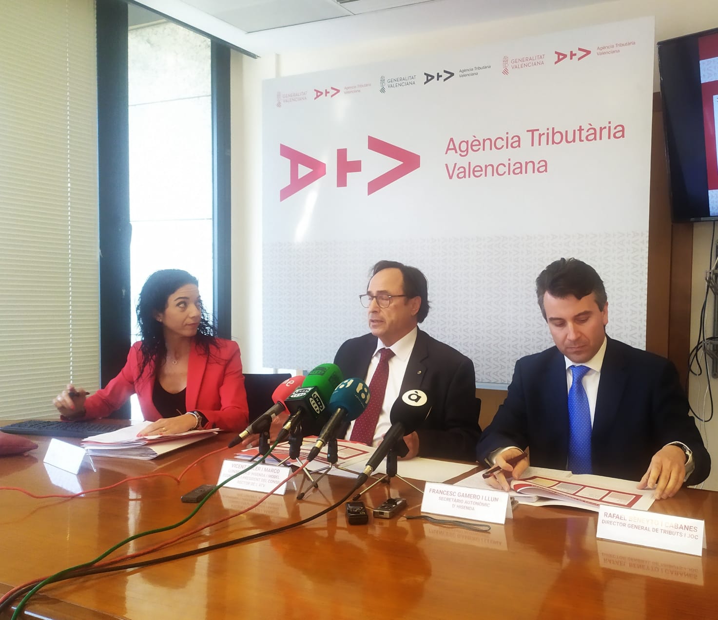 El conseller de Hacienda confía en que los PGE muestren la "afinidad" con el Botànic El conseller de Hacienda confía en que los PGE muestren la "afinidad" con el Botànic