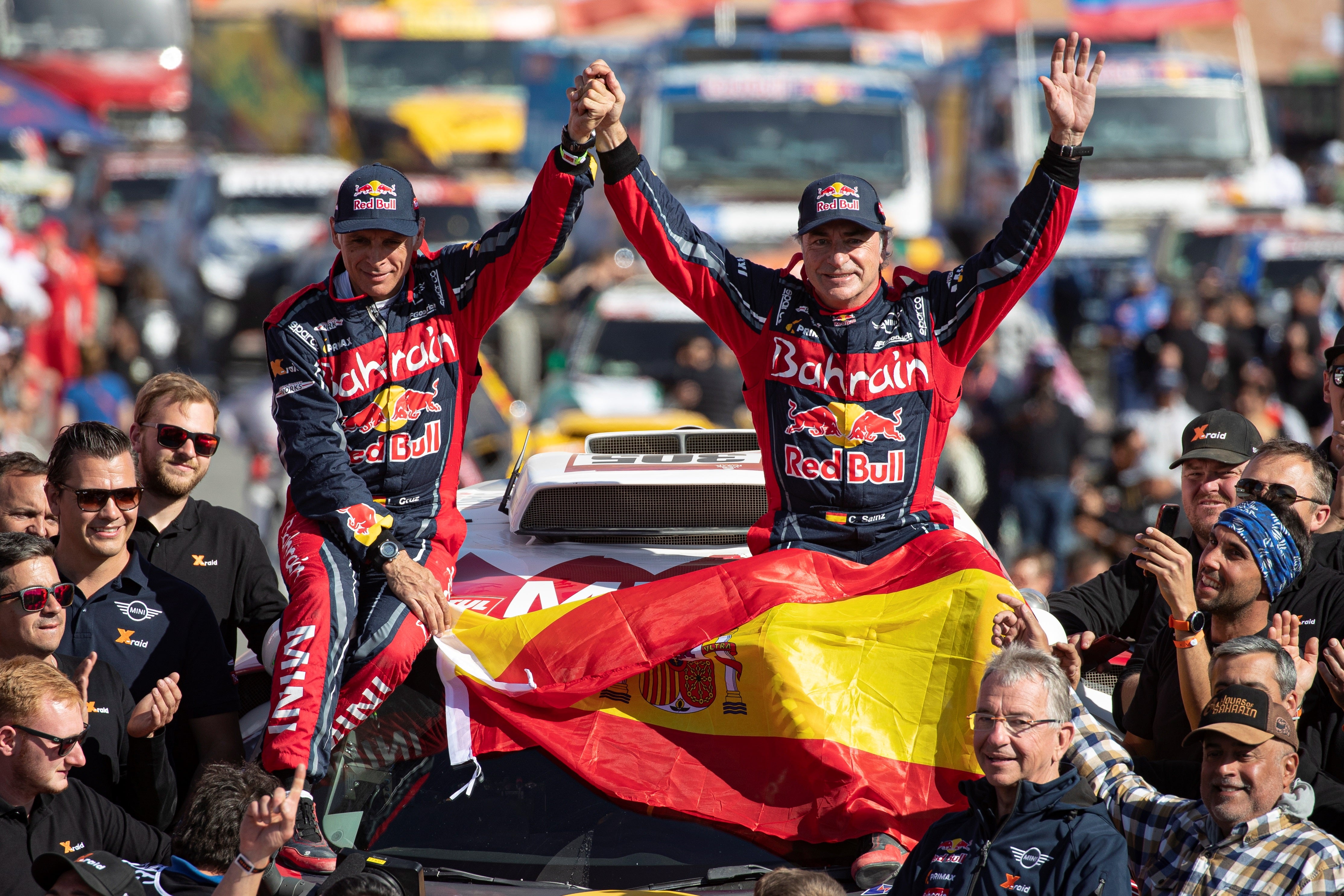 Lucas Cruz, copiloto de Sainz: "Me quedan varios días para poder asimilar lo que hemos conseguido" Lucas Cruz, copiloto de Sainz: "Me quedan varios días para poder asimilar lo que hemos conseguido"