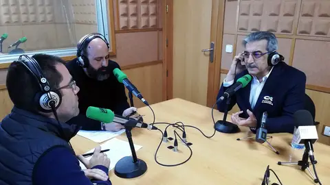 Román Rodríguez, Vicepresidente y Consejero de Hacienda del Gobierno de Canarias Román Rodríguez, Vicepresidente y Consejero de Hacienda del Gobierno de Canarias