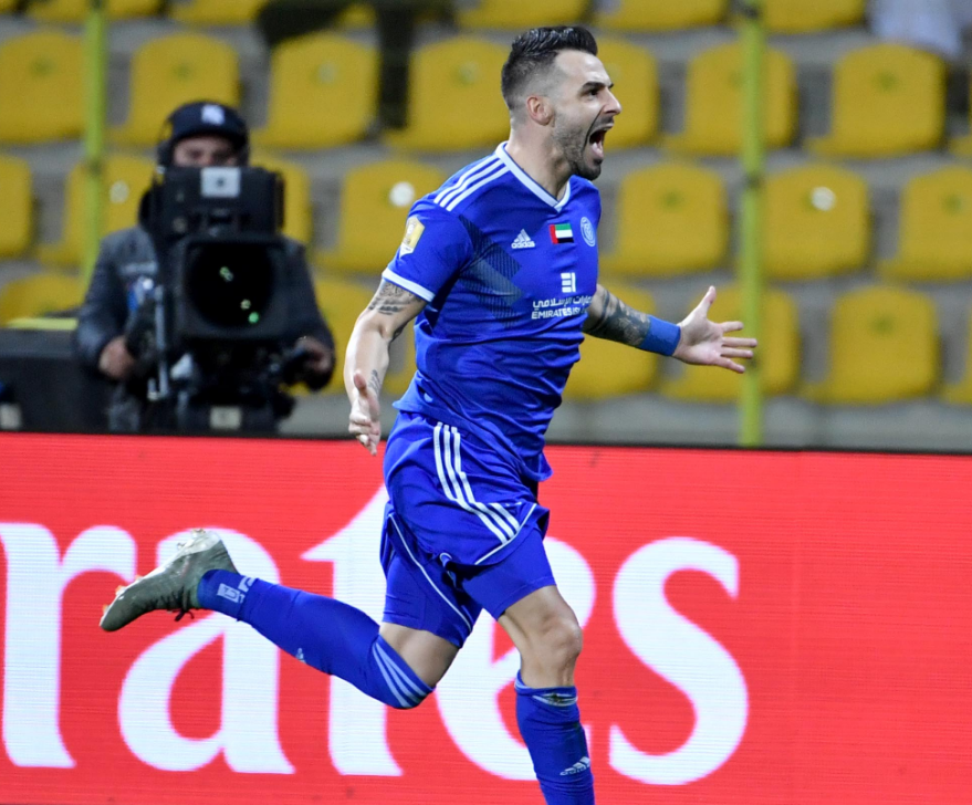 Álvaro Negredo, tras ganar la Copa con el Al Nasr: "No cierro puertas al Almería pero no hay nada" Álvaro Negredo, tras ganar la Copa con el Al Nasr: "No cierro puertas al Almería pero no hay nada"