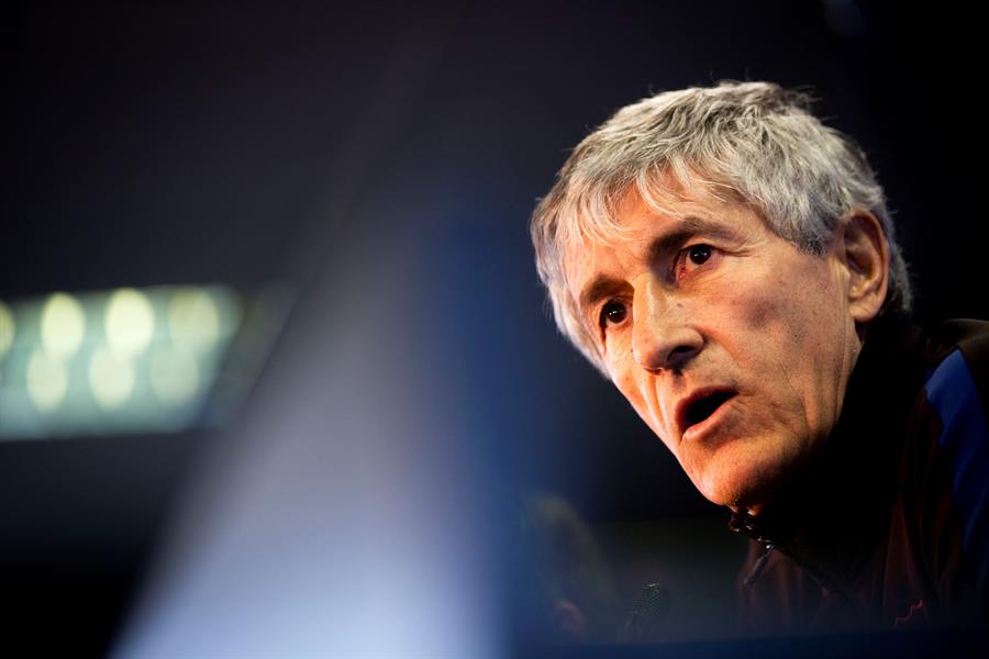 Quique Setién: "Uno se tranquiliza mucho teniendo a Messi" Quique Setién: "Uno se tranquiliza mucho teniendo a Messi"