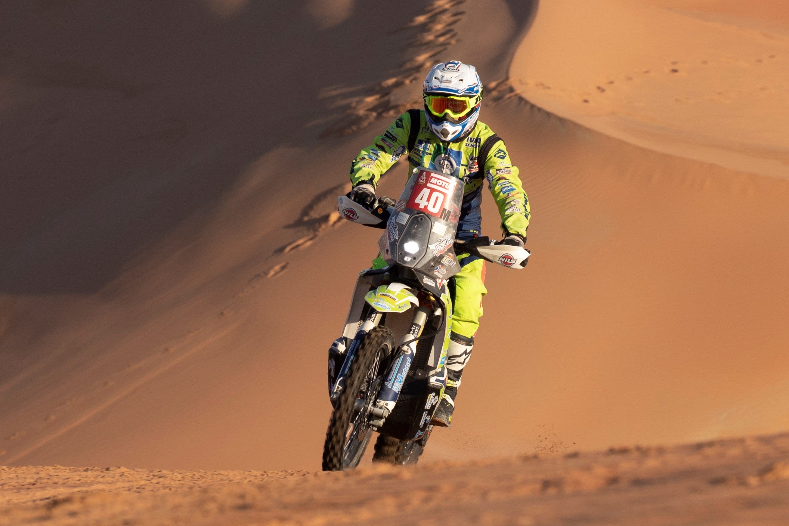 Muere el piloto neerlandés Edwin Straver una semana después de su accidente en el Dakar Muere el piloto neerlandés Edwin Straver una semana después de su accidente en el Dakar