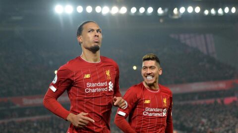 Van Dijk y Firmino, jugadores del Liverpool