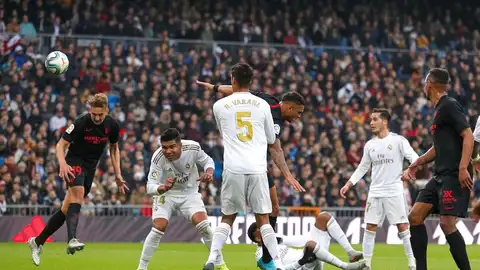 Momento del gol anulado al Sevilla Momento del gol anulado al Sevilla