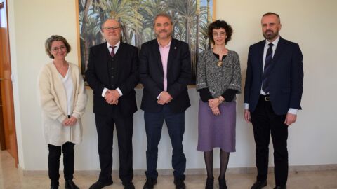 Responsables de la UMH y de la AVI en Elche.