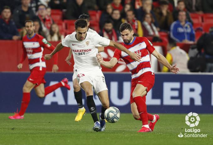 El Granada CF cae merecidamente en Sevilla y piensa en Mariano, jugador del Real Madrid. Onda Deportiva Granada 27/01/2020 El Granada CF cae merecidamente en Sevilla y piensa en Mariano, jugador del Real Madrid. Onda Deportiva Granada 27/01/2020