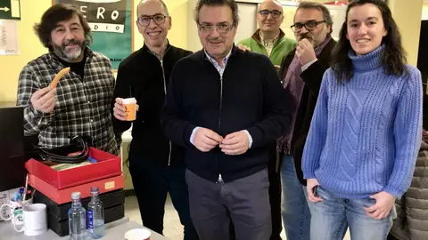 El personal de Onda Cero Ourense, celebra los 30 años de Antana 3 El personal de Onda Cero Ourense, celebra los 30 años de Antana 3