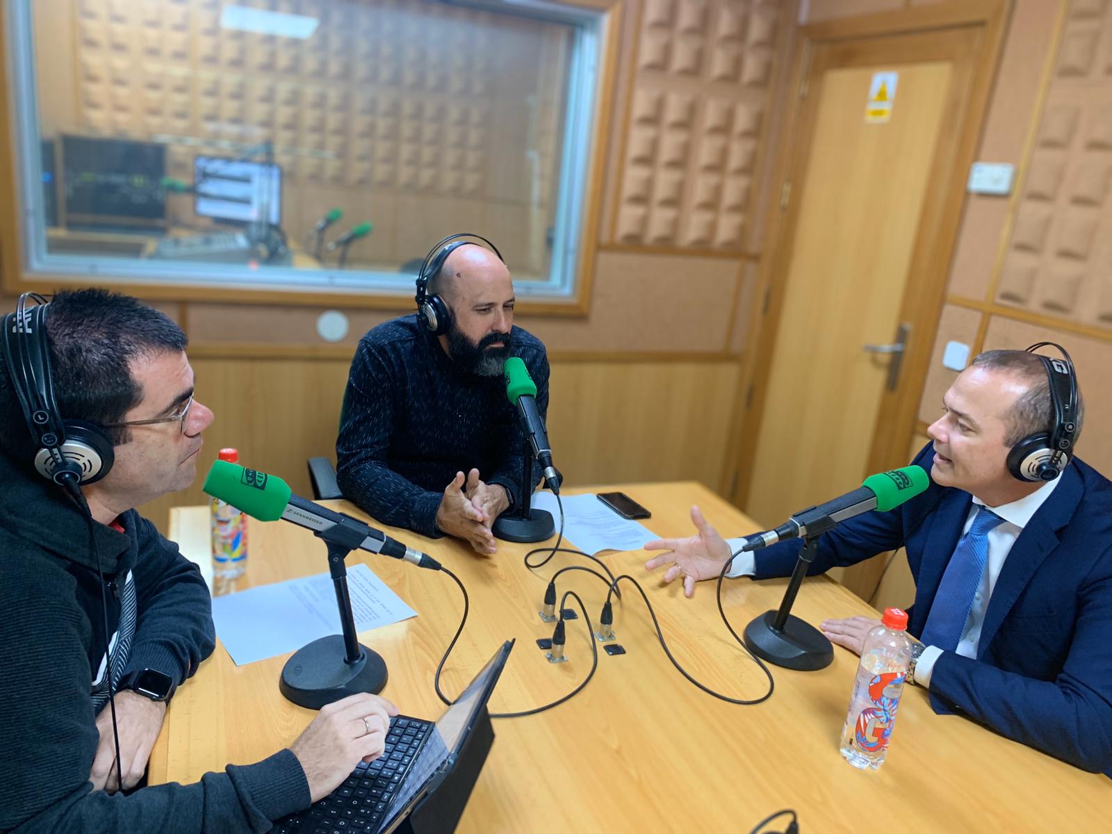 Augusto Hidalgo: "El problema de la Pasarela no es que se rescate, es que se termine la obra" Augusto Hidalgo: "El problema de la Pasarela no es que se rescate, es que se termine la obra"