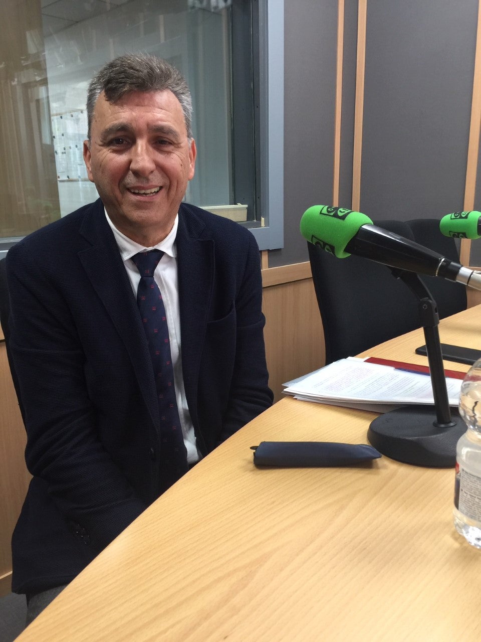 Sergio Cuberos: "La subida del SMI, que responde a un golpe de efecto por parte del Gobierno, tendría que haber esperado a 2021" Sergio Cuberos: "La subida del SMI, que responde a un golpe de efecto por parte del Gobierno, tendría que haber esperado a 2021"