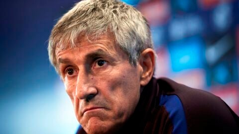Quique Seti&eacute;n, en rueda de prensa.