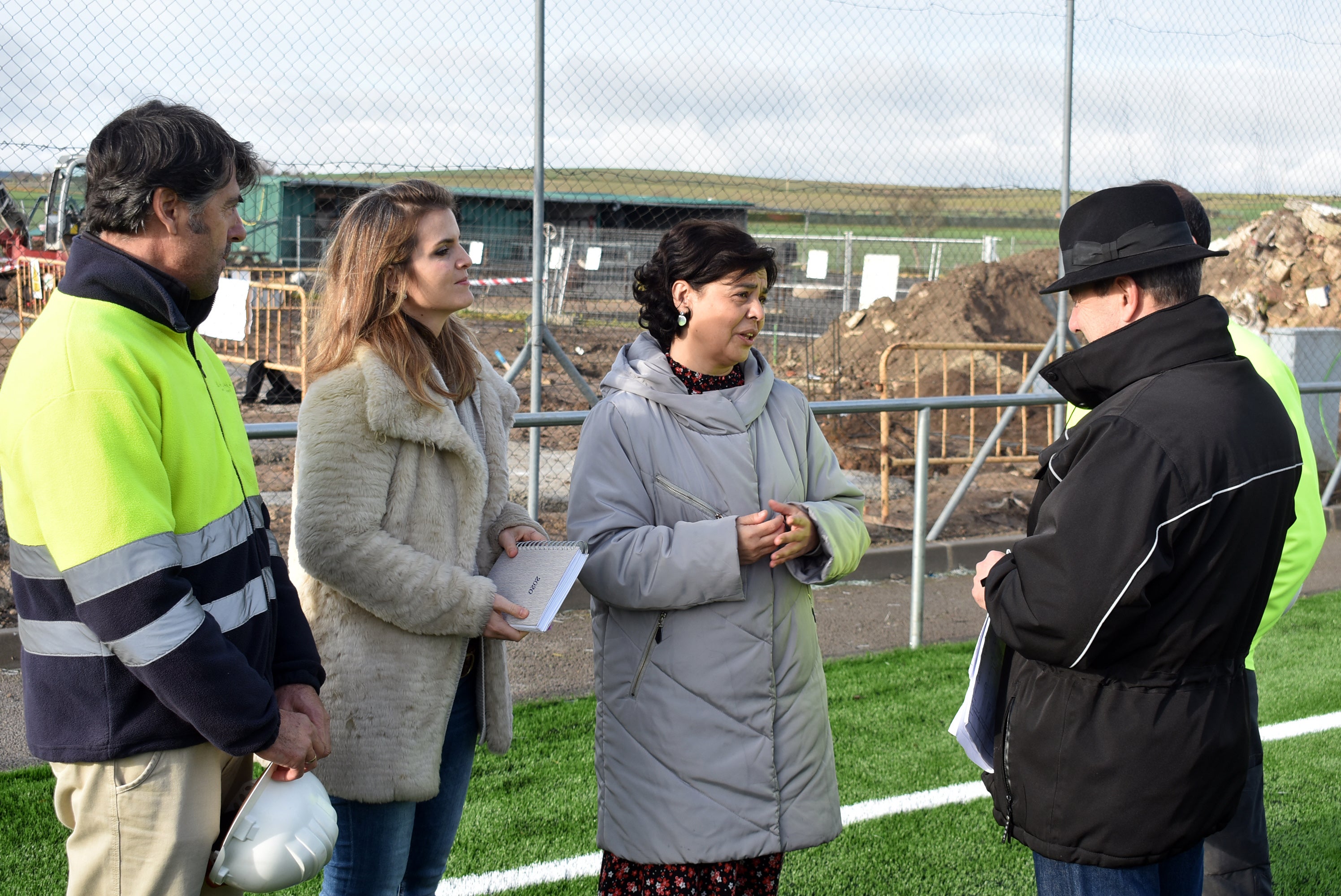 Zamora destaca la inversión de 1,2 millones de euros realizada en la pedanía de Las Casas Zamora destaca la inversión de 1,2 millones de euros realizada en la pedanía de Las Casas