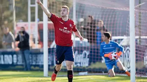 Iván Barbero celebra un gol con la camiseta de Osasuna Promesas Iván Barbero celebra un gol con la camiseta de Osasuna Promesas