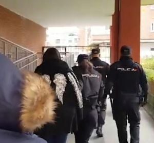La Policía Nacional detiene a 35 personas en una operación contra el tráfico de drogas en Castilla y León y Cantabria La Policía Nacional detiene a 35 personas en una operación contra el tráfico de drogas en Castilla y León y Cantabria