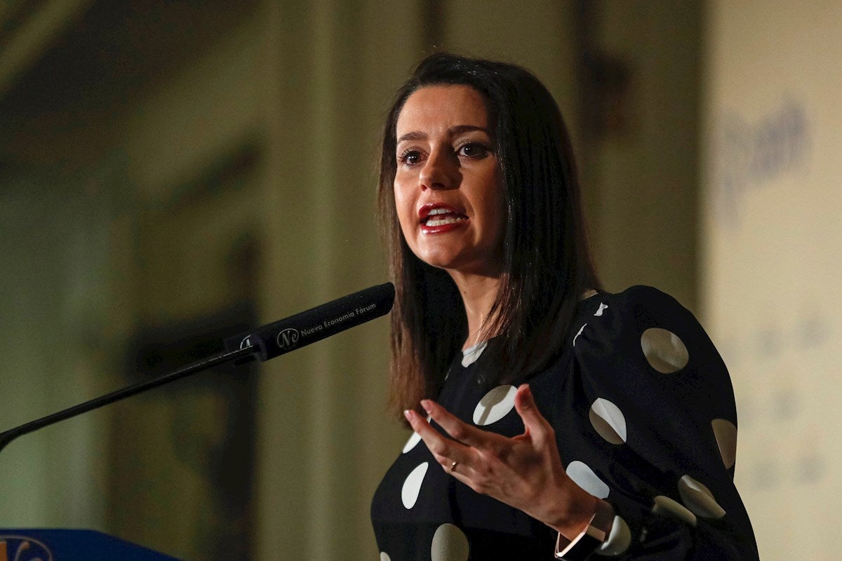 Tertulia: ¿Acierta o se equivoca Arrimadas al apoyar a Sánchez? Tertulia: ¿Acierta o se equivoca Arrimadas al apoyar a Sánchez?
